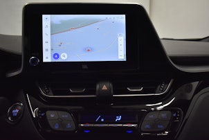 Vehicle image TOYOTA C-HR 2.0 VVTi HSD GR Sport