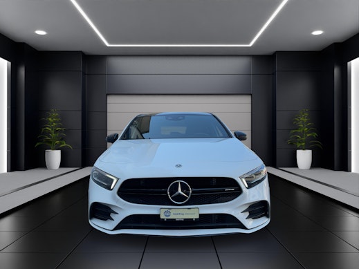 MERCEDES-BENZ A 35 AMG 4matic 1
