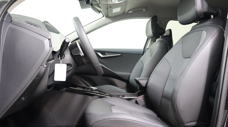 Vehicle image KIA NIRO