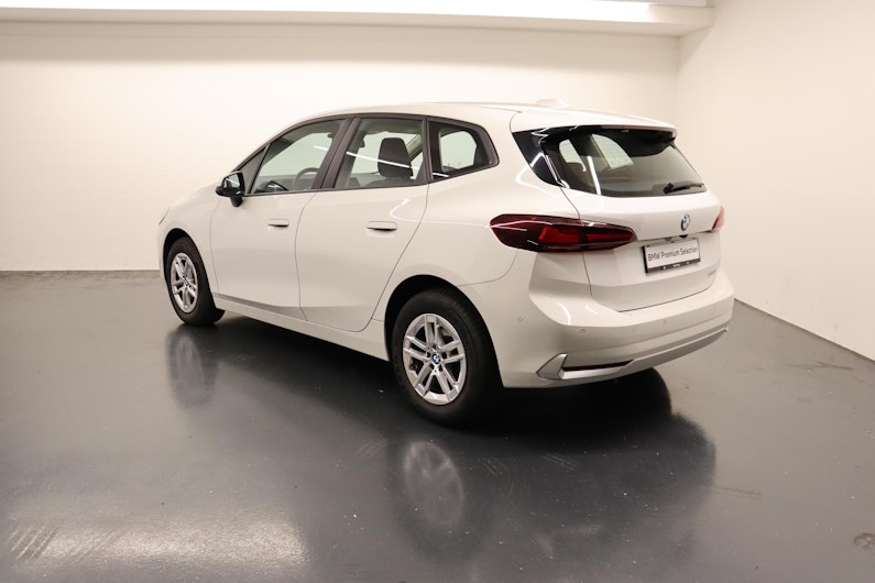 Vehicle image BMW 2 SERIES