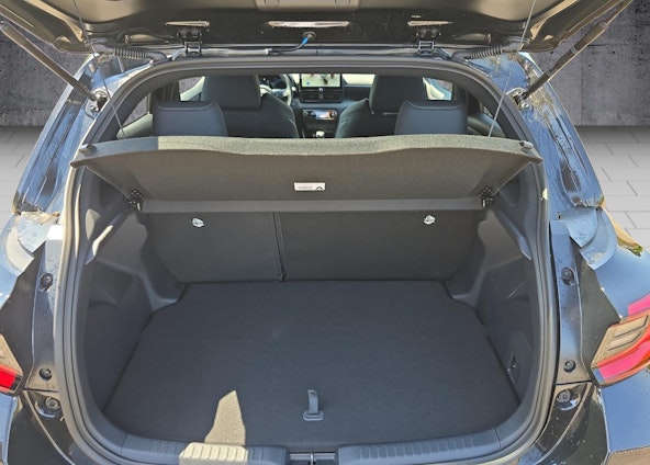 Vehicle image 10 Vehicle image 10