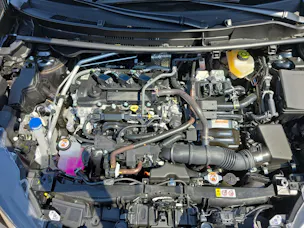 Toyota Yaris 1.5 VVT-i HSD Premium
