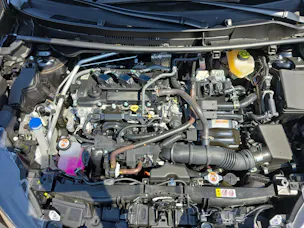 Toyota Yaris 1.5 VVT-i HSD Premium