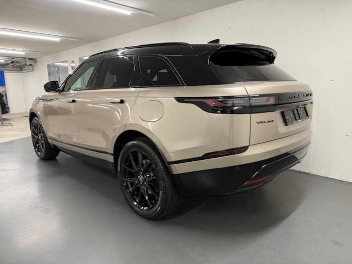 Vehicle image LAND ROVER RANGE ROVER VELAR