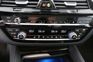 Vehicle image BMW 530e xDrive