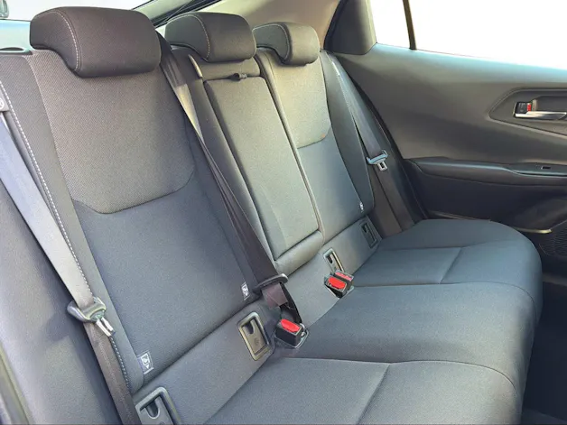Toyota Prius 2.0 Plug-In-Hybrid Style