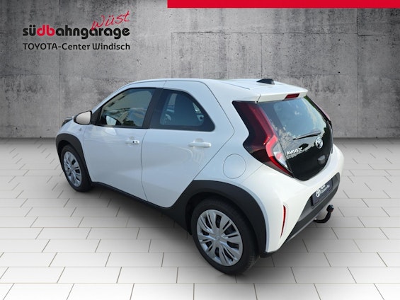 Vehicle image 11 Vehicle image 11