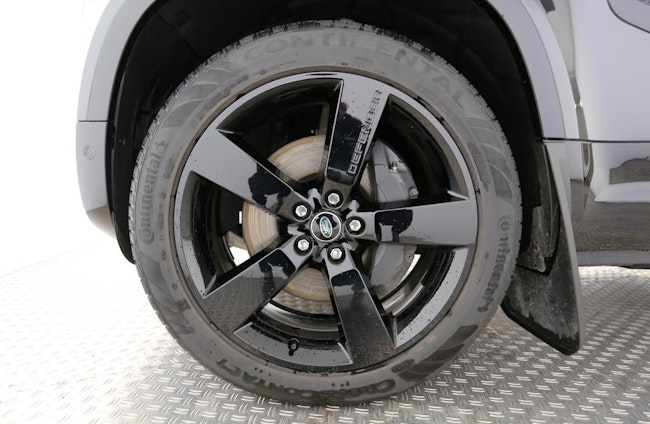 Vehicle image 14 Vehicle image 14