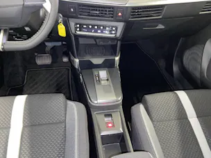 Opel Frontera 1.2 T HEV 145 GS