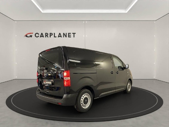 Vehicle image 3 Vehicle image 3