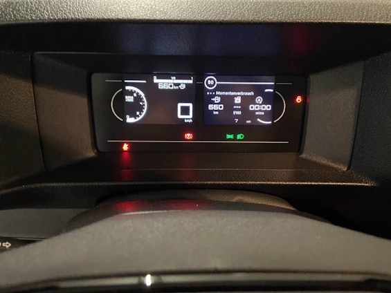 Vehicle image 9 Vehicle image 9