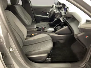 Peugeot 208 1.2 Hybrid Allure Premium