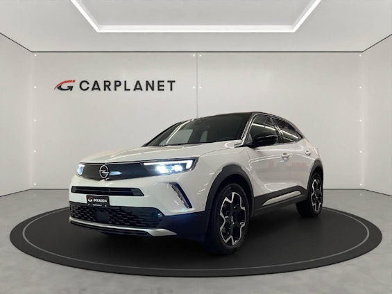 First vehicle image