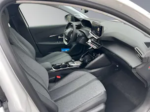 Peugeot 208 1.2 Hybrid Allure Premium