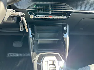 Peugeot 208 1.2 Hybrid Style
