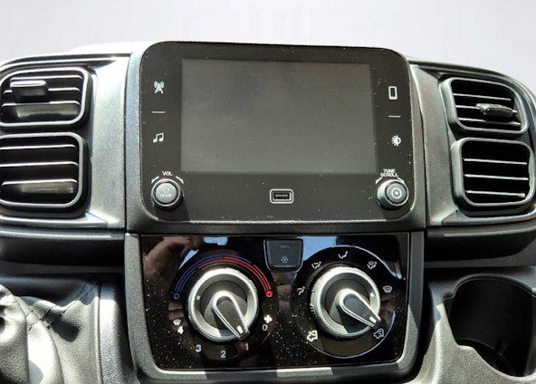 Vehicle image 10 Vehicle image 10