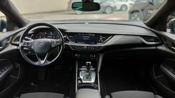 image du véhicule 9 image du véhicule 9