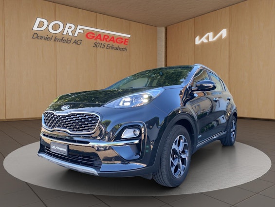 First vehicle image