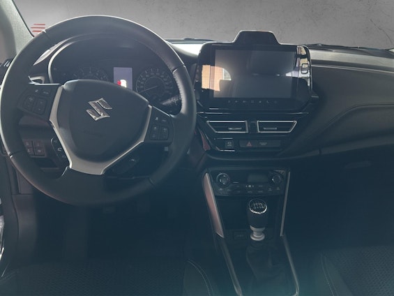 Vehicle image 9