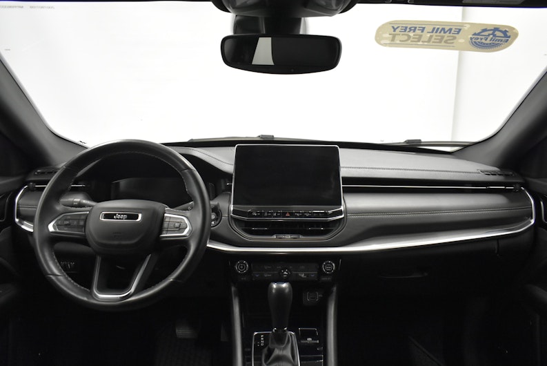 Vehicle image JEEP COMPASS