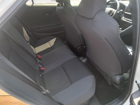 Vehicle image 10 Vehicle image 10