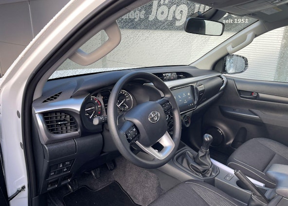 Vehicle image 5 Vehicle image 5