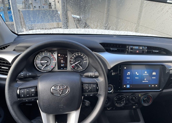 Vehicle image 14 Vehicle image 14