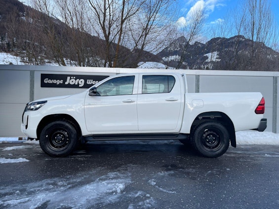 Vehicle image 2 Vehicle image 2