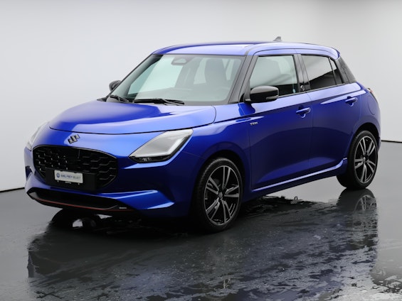 First vehicle image