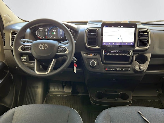 Vehicle image 12 Vehicle image 12