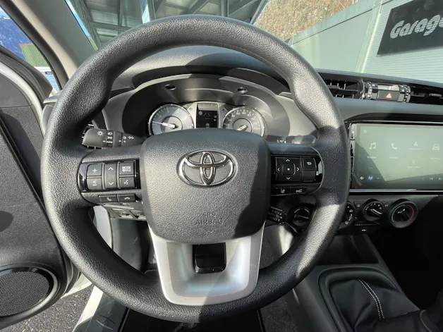Toyota Hilux Extra Cab.-Pick-up 2.8 D-4D 204 Comfort
