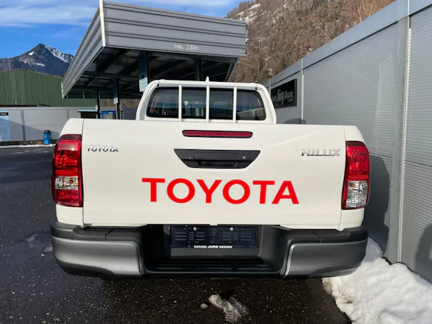 Toyota Hilux Extra Cab.-Pick-up 2.8 D-4D 204 Comfort
