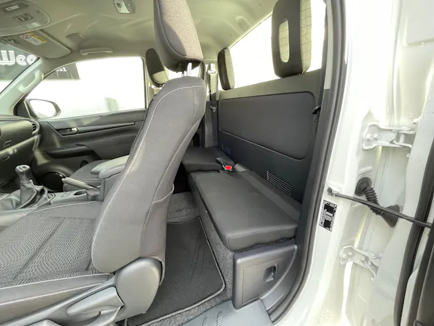 Toyota Hilux Extra Cab.-Pick-up 2.8 D-4D 204 Comfort