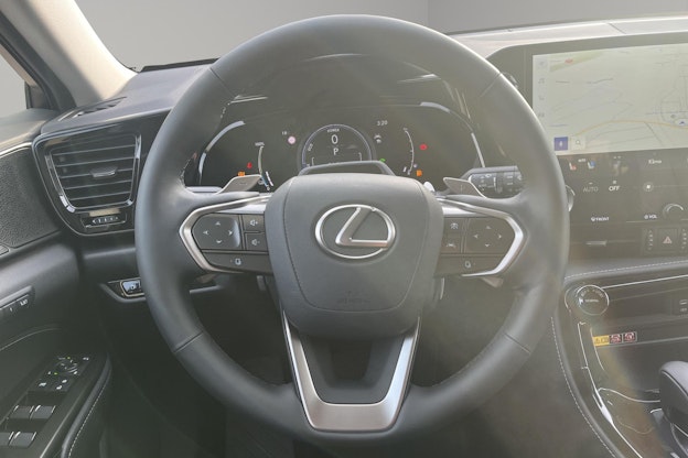 Vehicle image 4 Vehicle image 4