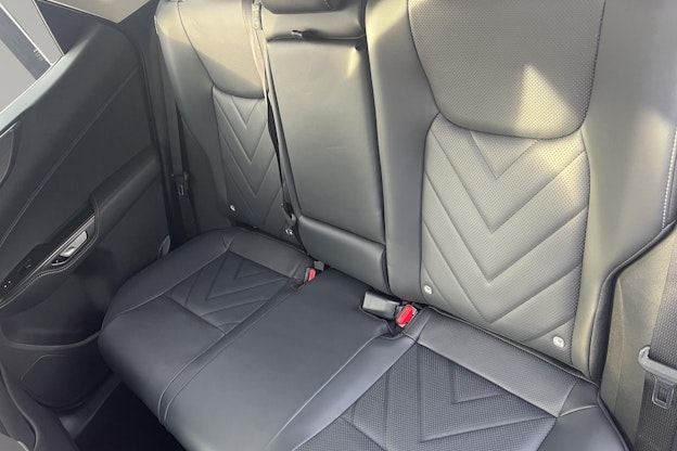 Vehicle image 7 Vehicle image 7