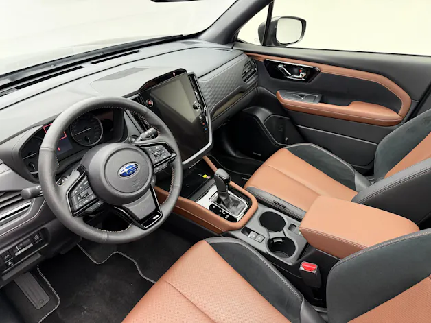 Subaru Forester Station 2.0i e-Boxer Luxury