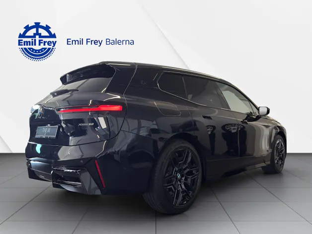BMW iX xDrive60