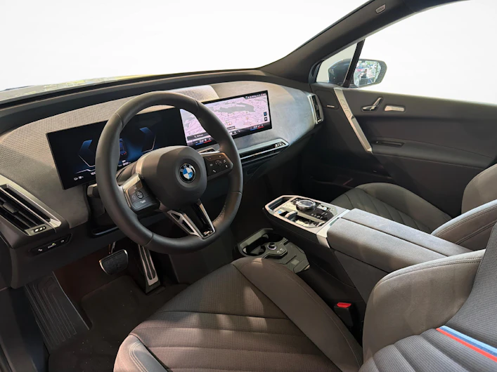 image du véhicule BMW iX