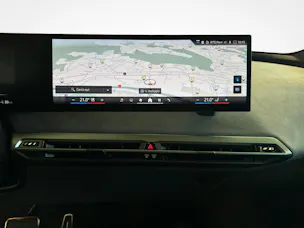 BMW iX xDrive60