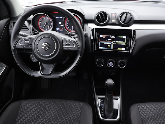 Vehicle image 6