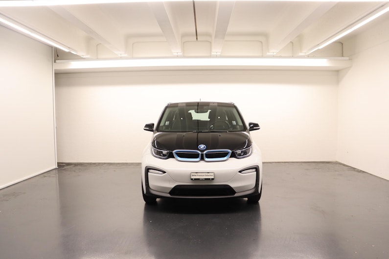 Vehicle image BMW i3