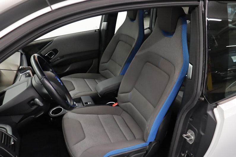 Vehicle image BMW i3