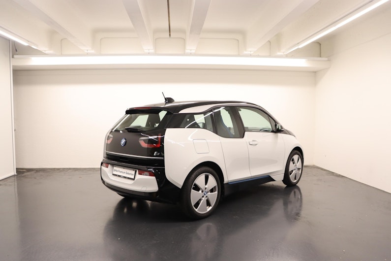 Vehicle image BMW i3