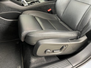 Vehicle image VOLVO XC40 2.0 B4 MH Plus Dark