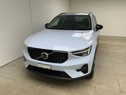VOLVO XC40 2.0 B4 MH Plus Dark 0