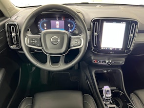 Vehicle image VOLVO XC40 2.0 B4 MH Plus Dark