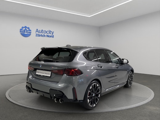 BMW M135i xDrive 1
