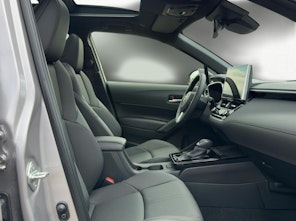 Vehicle image TOYOTA Corolla Cross 2.0 HSD Premium AWD-i