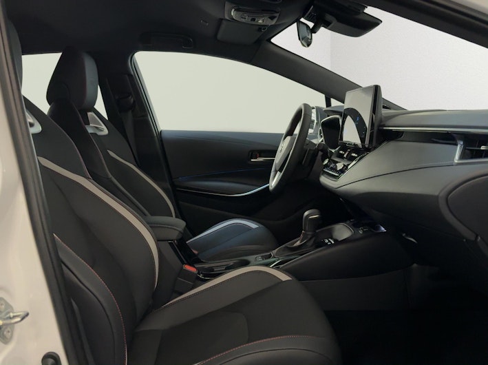 Vehicle image TOYOTA COROLLA