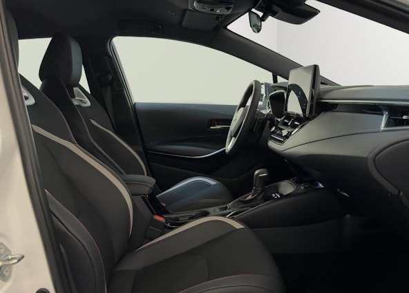 Vehicle image 9 Vehicle image 9